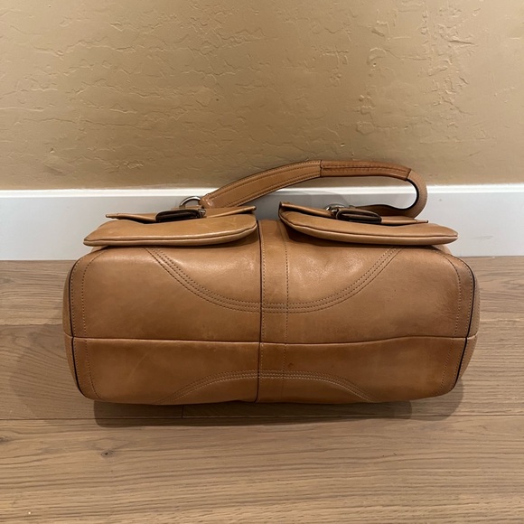 Coach Leather Shoulder Bag - Picture 6 of 8